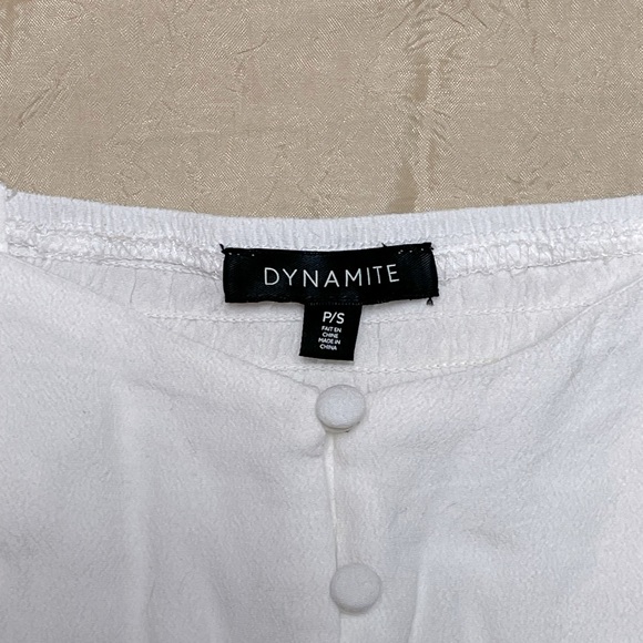 White blouse - Picture 2 of 2